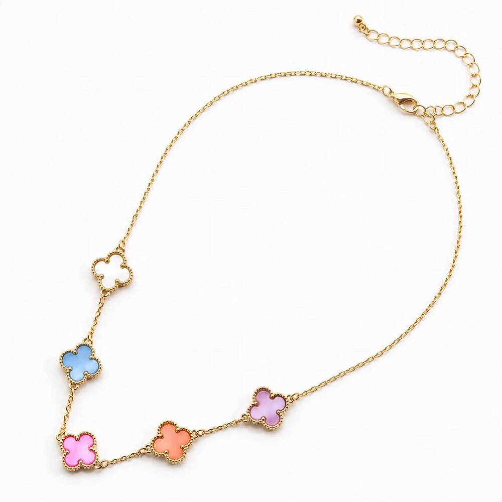 NEW FREM women's shell clover necklace in multi